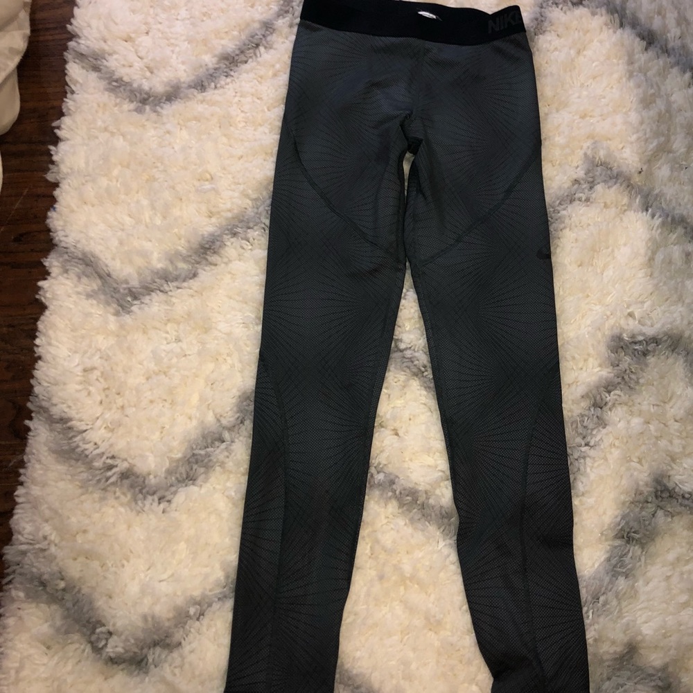 Nike pro full length leggings pattern